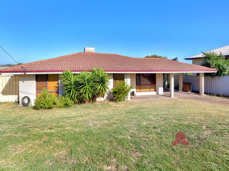 18 Parkfield Way, Australind WA 6233