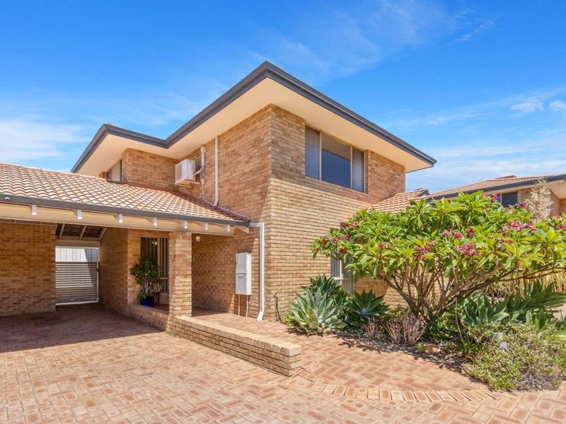 2/31 Bower Street, Doubleview