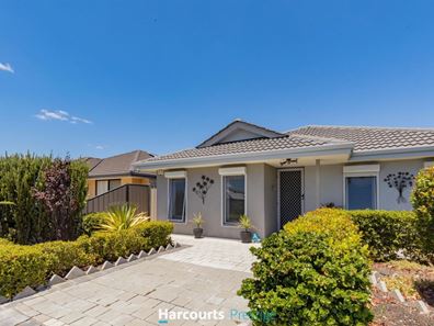 21 Torino Crescent, Piara Waters WA 6112