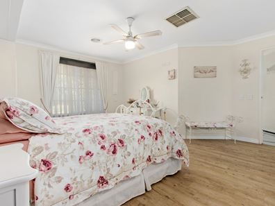 22 Huxtable Tce, Baldivis WA 6171