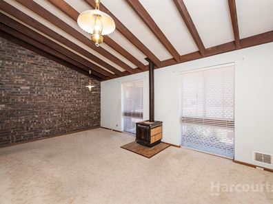 13 Kingdon Street, Mandurah WA 6210