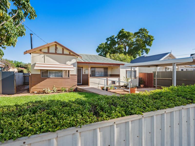 232 Macdonald Street, Kalgoorlie