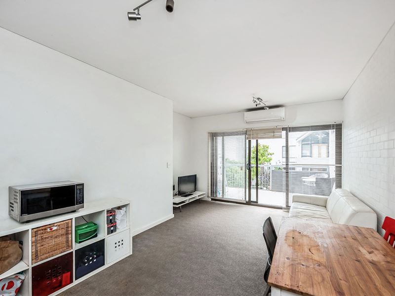 46/59 Breaksea Drive, North Coogee