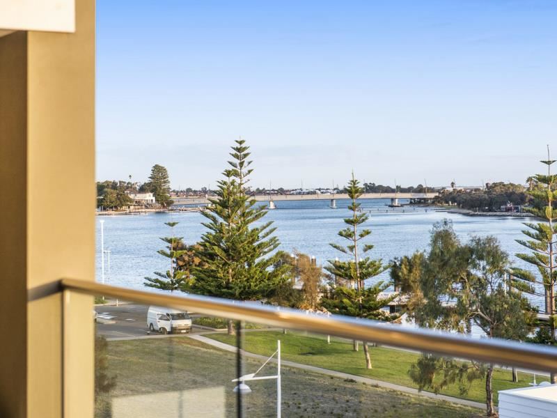 3/24 Vivaldi Drive, Mandurah