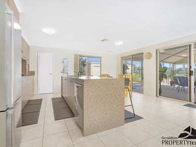 109 Brennand Road, Dongara WA 6525