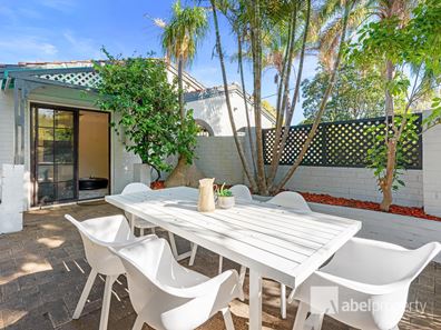 13 Rose Avenue, Bayswater WA 6053