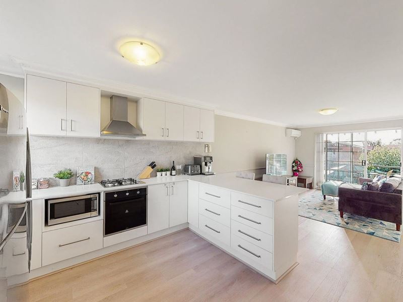 40/1 Moondine Drive, Wembley