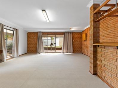 4 Stoner Court, Mandurah WA 6210