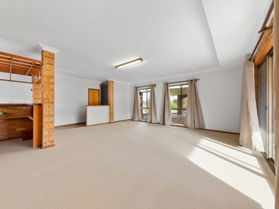 4 Stoner Court, Mandurah WA 6210