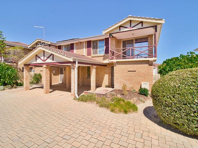 17/3 Sepia Court, Rockingham