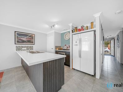 17 Conferta Link, Banksia Grove WA 6031