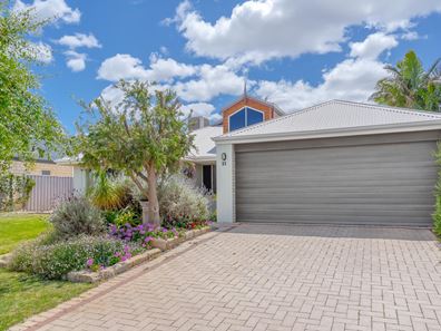 21 Brouwer Trail, Dudley Park WA 6210