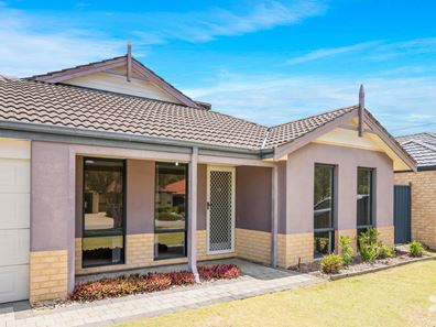 25 Madeira Turn, Byford WA 6122