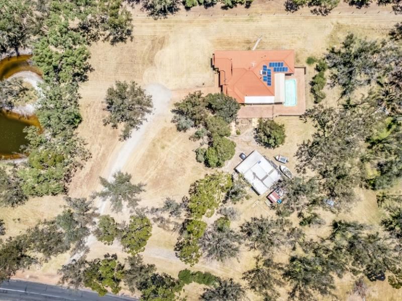 5 Murray River Dr, South Yunderup