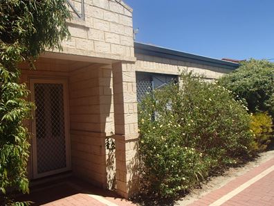 2/28 Daley Street, Yokine WA 6060