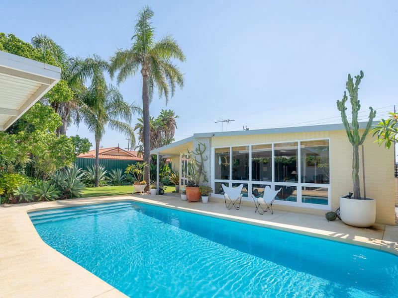 343 Grand Promenade, Dianella