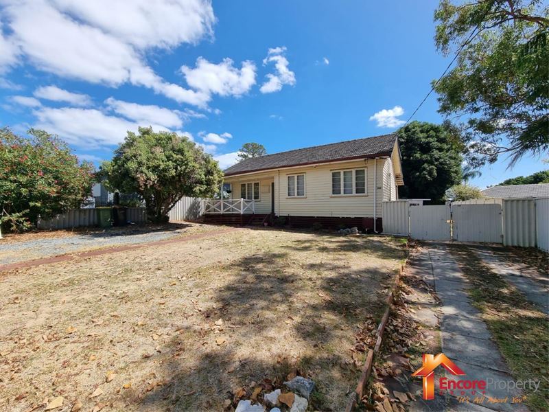 8 Kenton Way, Calista WA 6167