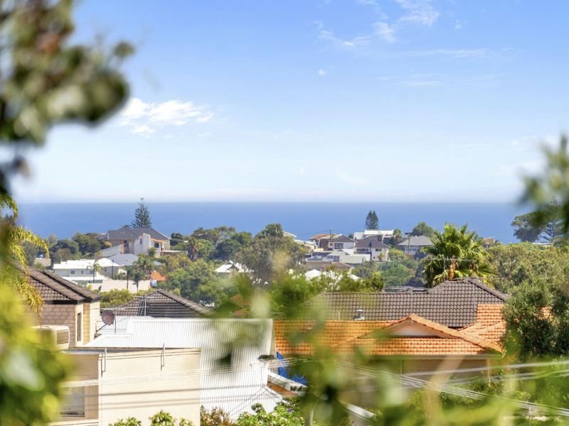 43 Oxcliffe Road, Doubleview WA 6018