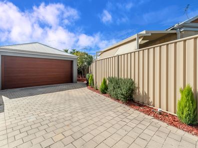 1 Calgary Street, Southern River WA 6110