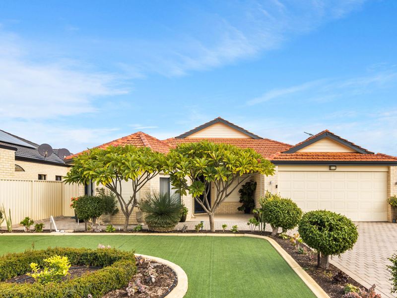 3 Lords Court, Madeley WA 6065