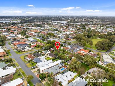 5 Elbe Court, Riverton WA 6148