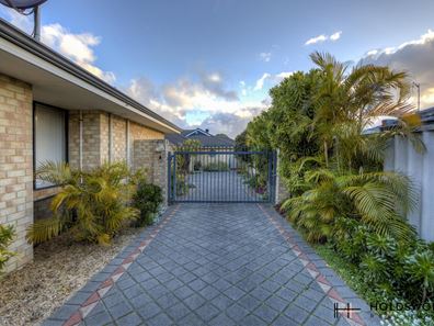 11B Karabil Way, Nollamara WA 6061