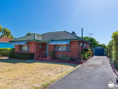 377 Railway Avenue, Armadale WA 6112