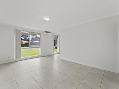 3 Vela Crt, Rockingham WA 6168