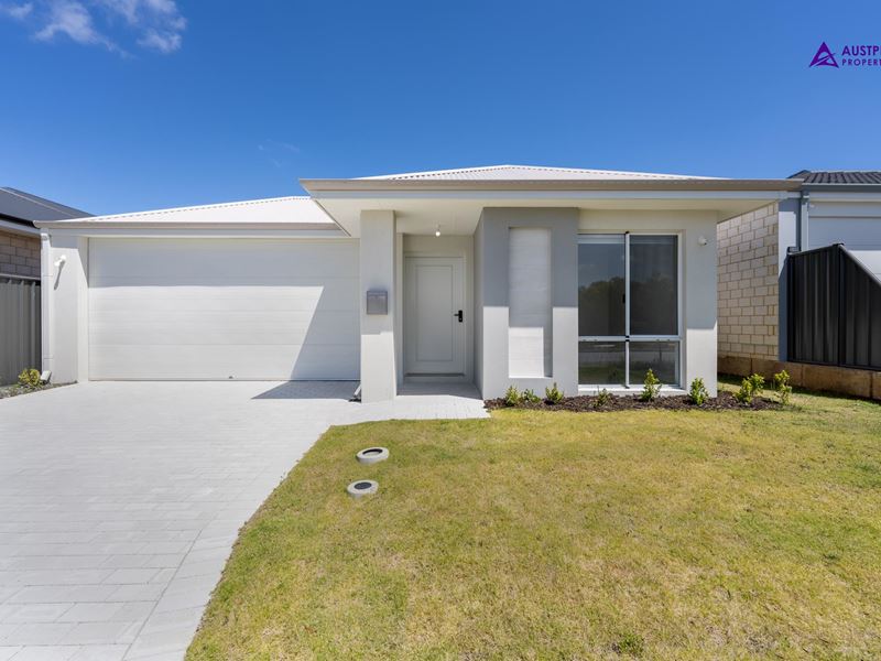 6 Marrinup Street, Piara Waters