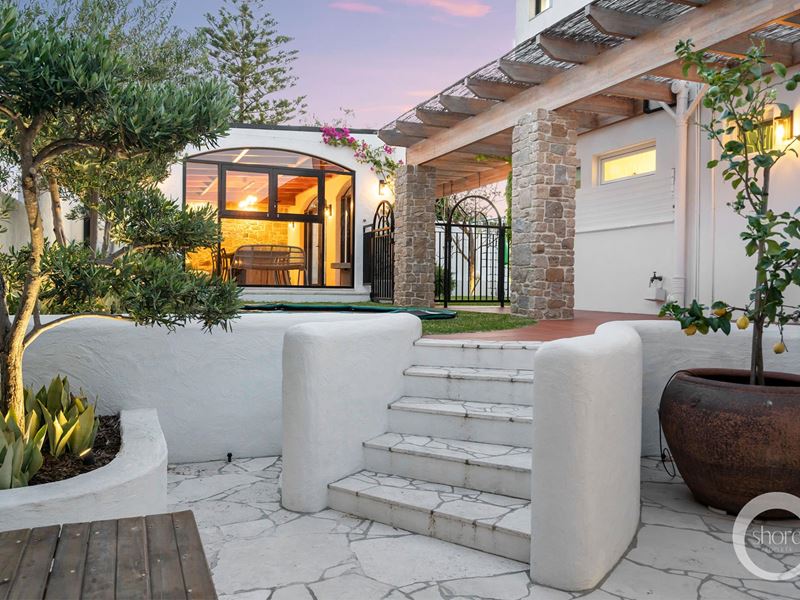 37 Empire Avenue, City Beach