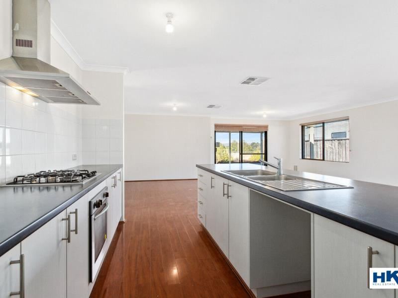 25 Rosewood Heights, Ellenbrook