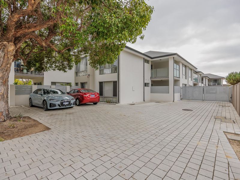 9/5 Parkview Parade, Redcliffe