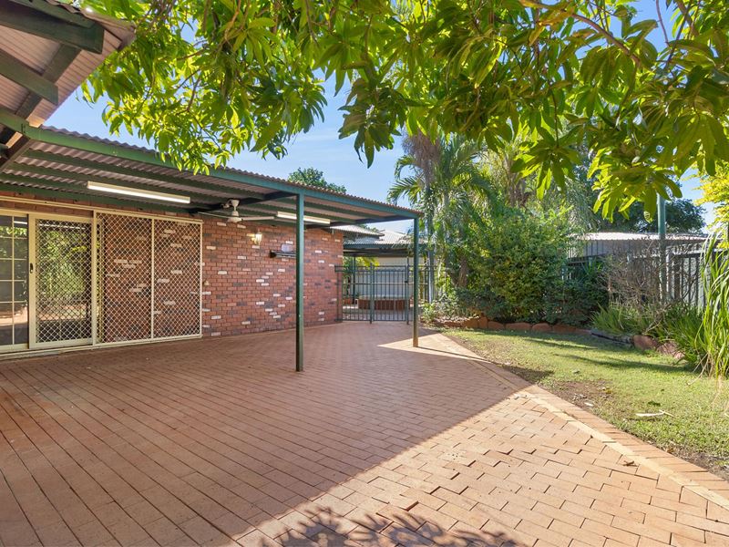 16 White Court, Baynton