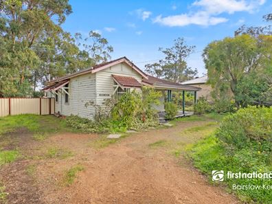 13 Albany Highway, Mount Barker WA 6324