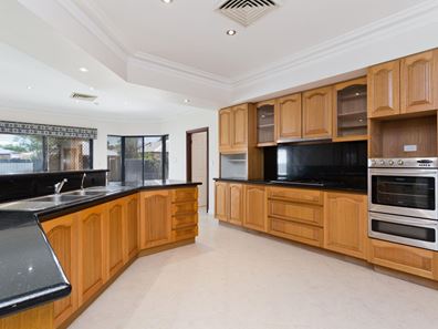 85 Michael Street, Yokine WA 6060