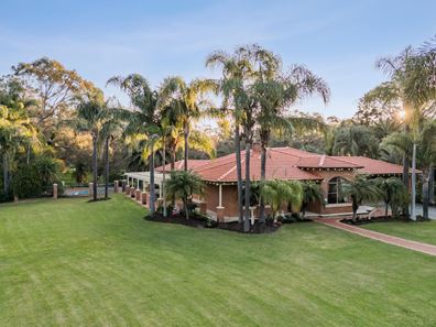 30 Dalray Court, Darling Downs WA 6122