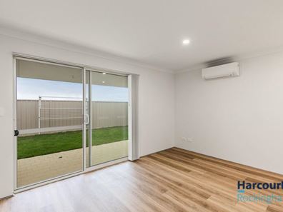 B/39 Persimmon Crescent, Karnup WA 6176