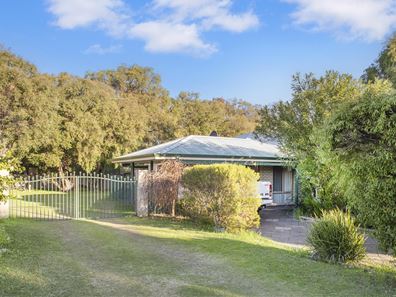 20 Grant Street, Geographe WA 6280