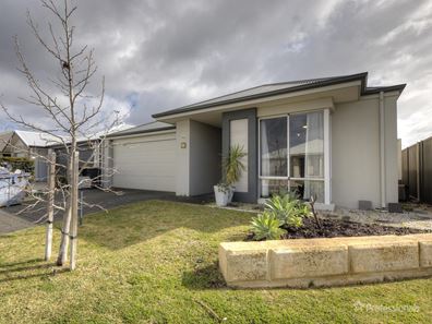 5 Wistow Drive, Aveley WA 6069