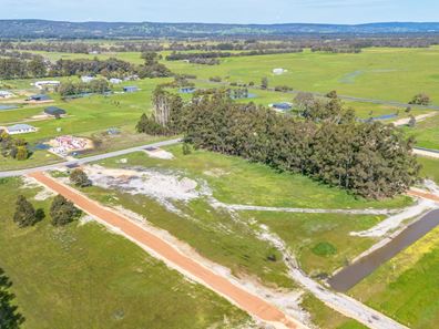 229/ Yarloop Mews, North Dandalup WA 6207