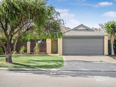 18 Woolly Road, Banksia Grove WA 6031