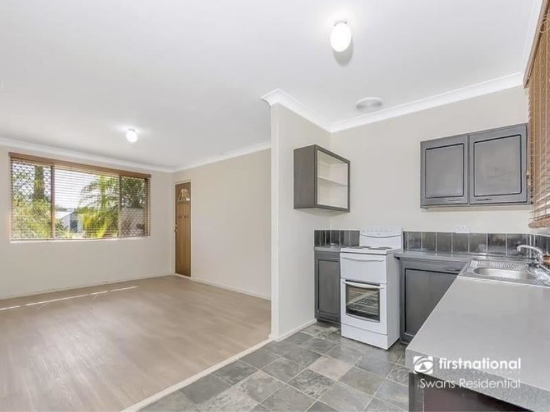 1 Silver Mallee Close, Camillo WA 6111