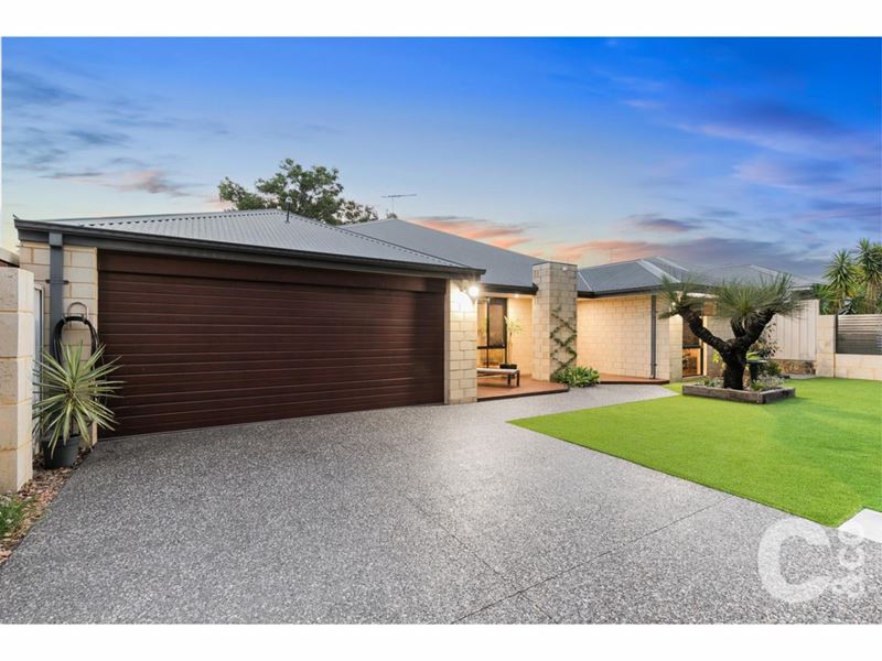 11 Waterfields Drive, Bertram WA 6167