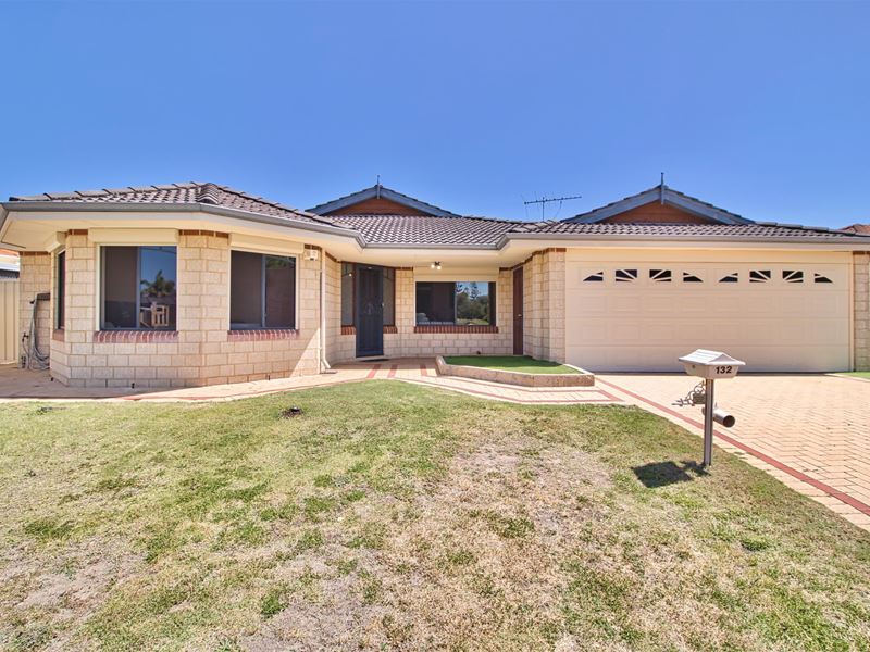 132 Grand Ocean Boulevard, Port Kennedy