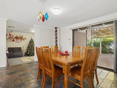 31 Murchison Way, Gosnells WA 6110