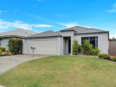 7 Gullane Way, Meadow Springs WA 6210