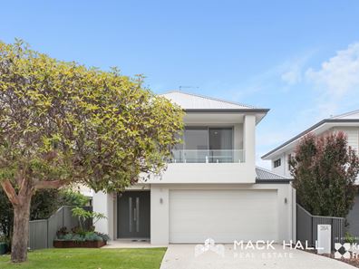 28A Henning Crescent, Manning WA 6152