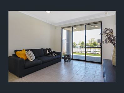 Unit 2/48 Boulton Loop, Ellenbrook WA 6069