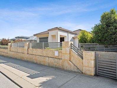 8 Pyrenees Parkway, Baldivis WA 6171