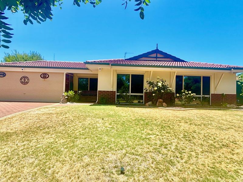 28 King Street, Waroona WA 6215